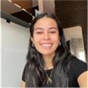 Chica universitaria ofrece clases particulares de primaria y la ESO