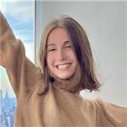 Italian tutor teaches students of all ages