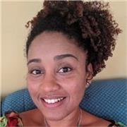 Profesora de portugués con experincia con alumnos de preescolar y primaria. Disponible para enseñar a otros públicos.
