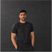 Transforma tu cuerpo con un entrenador personal especializado en fuerza para mayores 💪