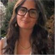 Laurenda magistrale in Web Marketing offre ripetizioni per studenti delle elementare, medie e superiori