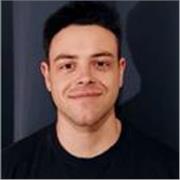 Offro lezioni personalizzate in base al livello di preparazione  cercando di rendere le cose semplici e divertenti