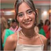 Profesora de inglés ofrece clases de inglés para niños de primaria y secundaria