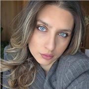 Offro lezioni private ad alunni delle elementari, medie e alcune materie delle superiori, adattandole alle loro esigenze.