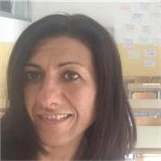 Insegnante scuola superiore, disponibile a svolgere lezioni anche a domicilio, sia per quanto riguarda il supporto allo studio che l’aiuto a svolgere i compiti