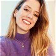 Possiedo laurea triennale in Educazione sociale e una laurea magistrale in consulenza pedagogica 