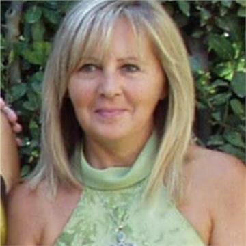 Laureata in matematica; RIPETIZIONI ESTIVE di: Trigonometria, Geometria Analitica Algebra, Funzioni .(docente di ruolo Matematica)