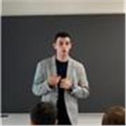 Profesor de Bioquímica, Biología, Matemáticas, Ingles, Química, Física apto para todos los niveles y edades.