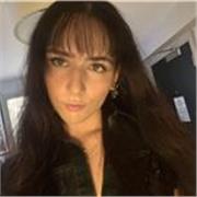 Supportive English and ESL tutor focused on confidence and clarity 