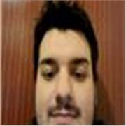 Soy un chico joven con nivel avanzado en informática, tengo experiencia enseñando a personas de 16 a 22 años pero no con niños.