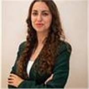 Sono una pedagogista e tutor DSA e BES. Accompagno bambini e ragazzi supportandoli sul metodo di studio e sull’apprendimento