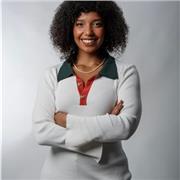 Studentessa universitaria in Business Administration offre ripetizioni e aiuto compiti a Torino