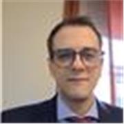 Laureato in economia, impartisce lezioni di economia, matematica e diritto