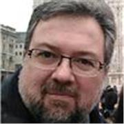 Ingeniero superior de Telecomunicación da clase particulares de Matemáticas, Física, Química y Ciencias en general.
