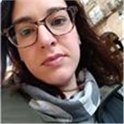 Soy profesora titulada y tengo amplía experiencia dando clases de apoyo escolar y español para extranjeros