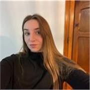 Profesora apta para edades entre los 5 y los 18 años. Materias de ciencias o ingles a pequeños.
