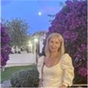English Teacher Certificata CELTA Specializzata in E‑Learning
Contenuti Interattivi su Misura