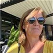 Professeure de français pour petits et grands, en ligne .