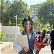 Ciao! Io sono Maria, sono laureata magistrale in lingua inglese e spagnola e sono disponibile per qualsiasi lezione in lingua!