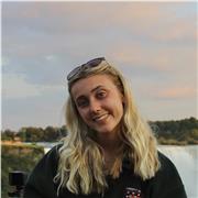 Native English tutor in my final year of my degree in English offering lessons for GCSE students and younger