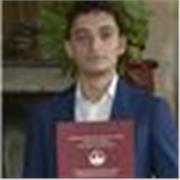 Laureato in Lettere Classiche col 110 e Lode presso l'Università Cattolica offre lezioni di Greco, Latino, italiano