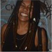 Mestra em Geografia com ênfase em Análise do Espaço Geográfico para aulas de Geografia e Ciências Humanas