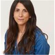 Profesora titulada en educación infantil, imparte clases de refuerzo de infantil y primaria presenciales y online. 