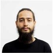 Porfesor con experiencia en escritura creativa y camplio conocimiento literario