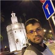 Profesor de inglés como lengua extranjera, con amplia experiencia impartiendo clases a esrudiantes de todas las edades, clases presenciales y virtuales