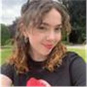 Psychology graduate offering engaging online lessons for GSCE and A-level students, focused on building understanding and confidence
