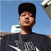 Hey here help out foreign people in learning English 