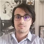 Diplômé en Histoire africaine de l'Université Paris-Diderot et titulaire d'une double-licence Histoire / Philosophie, je donne des