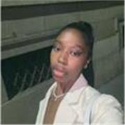 Native proficiency English speaker who also speaks Spanish and French