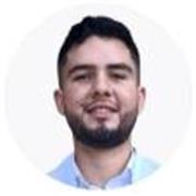 Profesor de español online con enfoque claro y práctico para niveles básicos e intermedios