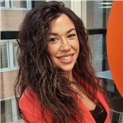 Profesora de oratoria y comunicación para todas las edades y necesidades.