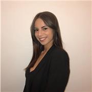 Insegnante di Diritto per bambini/ragazzi scuole medie/superiori. Avvocato e Laureata presso la LUISS Guido Carli.