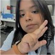 Profesora De Español Avanzado Virtual Paciente