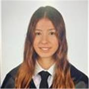 Estudiante de ADE y Derecho, responsable y paciente. Doy clases a Primaria, ESO y Bachillerato en asignaturas de Ciencias Sociales