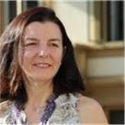 Tedesco per ragazzi e adulti a Firenze
Laureata in lingua e letteratura tedesca a Trieste con 3 corsi di perfezionamento all'Università di Firenze, collaboro dal 2002 con il Centro Studi Turistici di Firenze per attività di docenza con ragazzi giovani e a