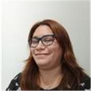 Ex alumna de Bellas Artes da clases particulares de apoyo escolar y para todas las edades