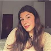 Educadora de educación infantil titulada, pero con experiencia en refuerzo de todas las asignaturas a niños de primaria. 