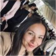 Profesora de deportes con énfasis en actividad física para la salud , también amo la historia y enseñar español