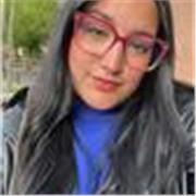 Soy una joven estudiante de Historia del Arte. Me gusta enseñar y mostrar que detrás de los deberes y examenes, hay mucho más!!!