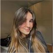 Estudiante de universidad imparte clases de inglés para preparar para exámenes y reforzar. Viví en Inglaterra 3 años. 