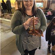 I'm a calm and relaxed person, I'm easy to talk to and I'm here to help anyone that needs it.