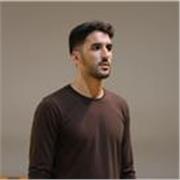 Profesor y arquitecto con vocación por la enseñanza. Paciente, dedicado y entusiasta