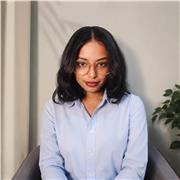 Experienced ESL tutor providing online English lessons for children, teenagers, and adult learners worldwide.