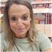 Profesora  de español  Imparte  clases de español  a extranjeros  niños y adultos con experiencia  desde hace 15 años.