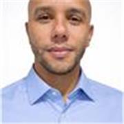 Profesor de matemáticas e inglés, con amplios conocimientos de dar clases de manera didáctica, saliendo de lo tradicional. 