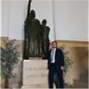Dottore abilitato alla professione forense impartisce lezioni di diritto civile, processuale civile, costituzionale, ecclesiastico